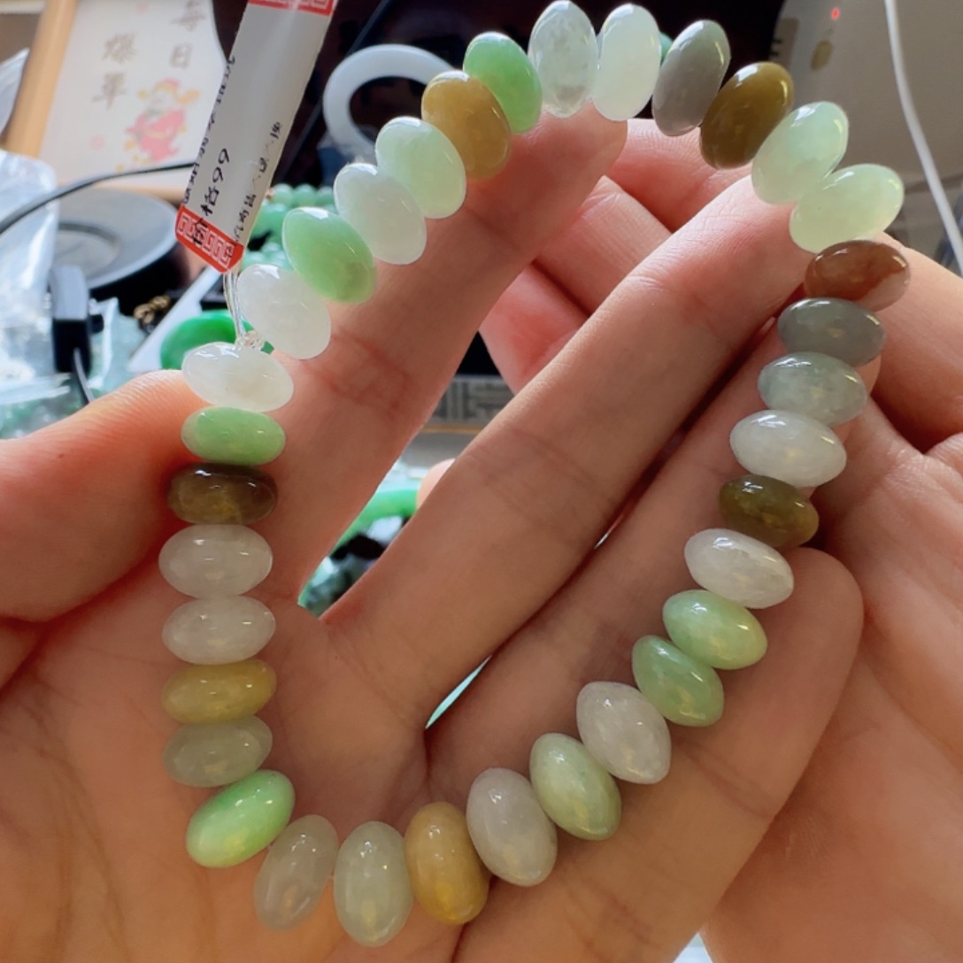 翡翠未镶嵌手镯翡翠99