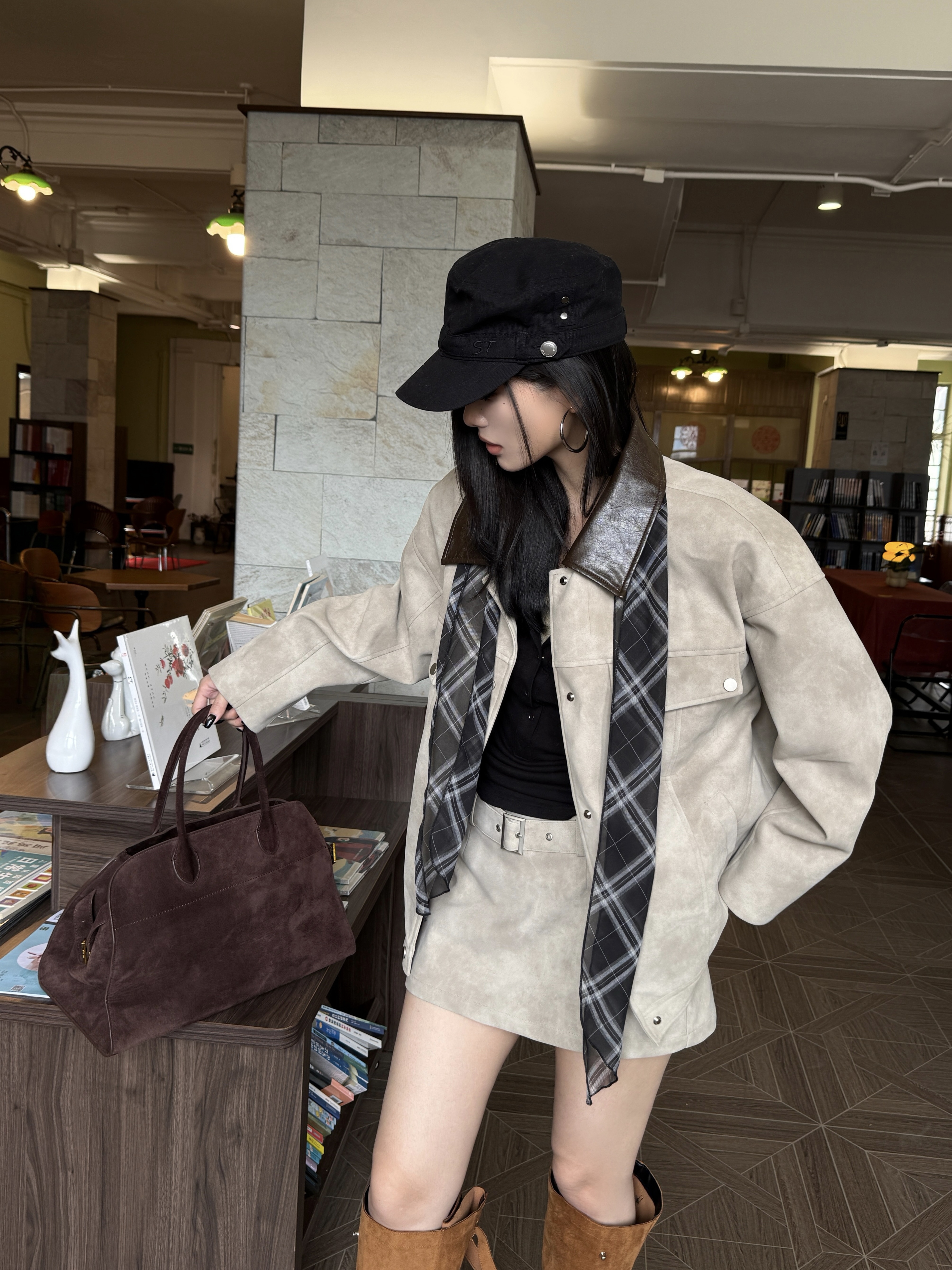 【方不余25F/W】秋季拼皮领麂皮绒宽松外套＋A字半裙两件套 Y8157