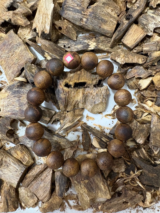 沉香海南原汁原味沉香