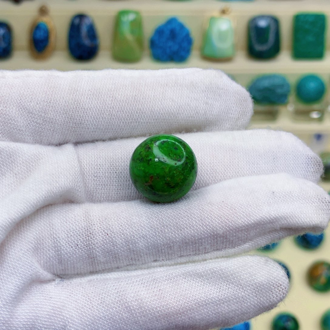 绿松石绿松石未镶嵌