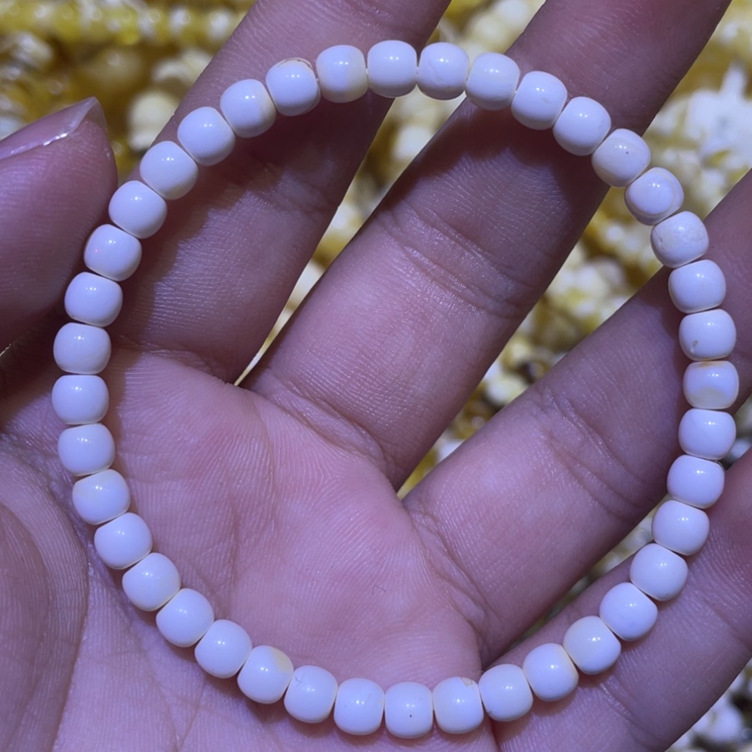 蜜蜡未镶嵌珠宝奇石5m