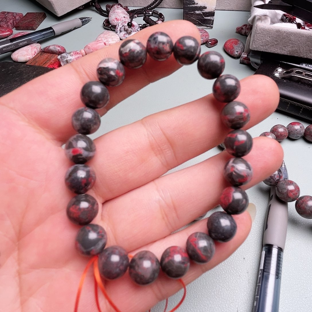 粗砂天然朱砂辰石吊坠