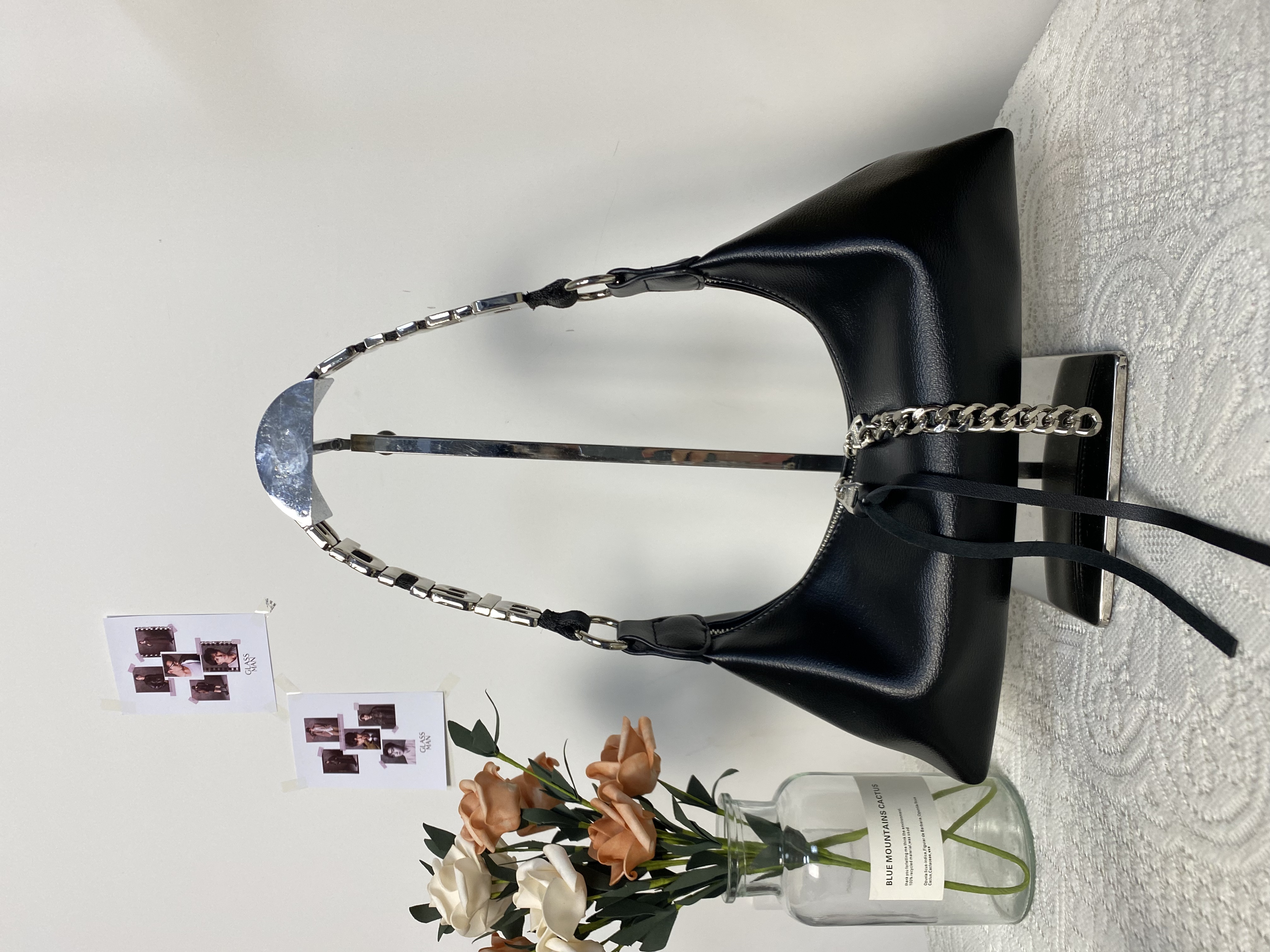 时尚界宠儿2025新款爆款腋下牛角女包经典百搭款可斜挎高品质