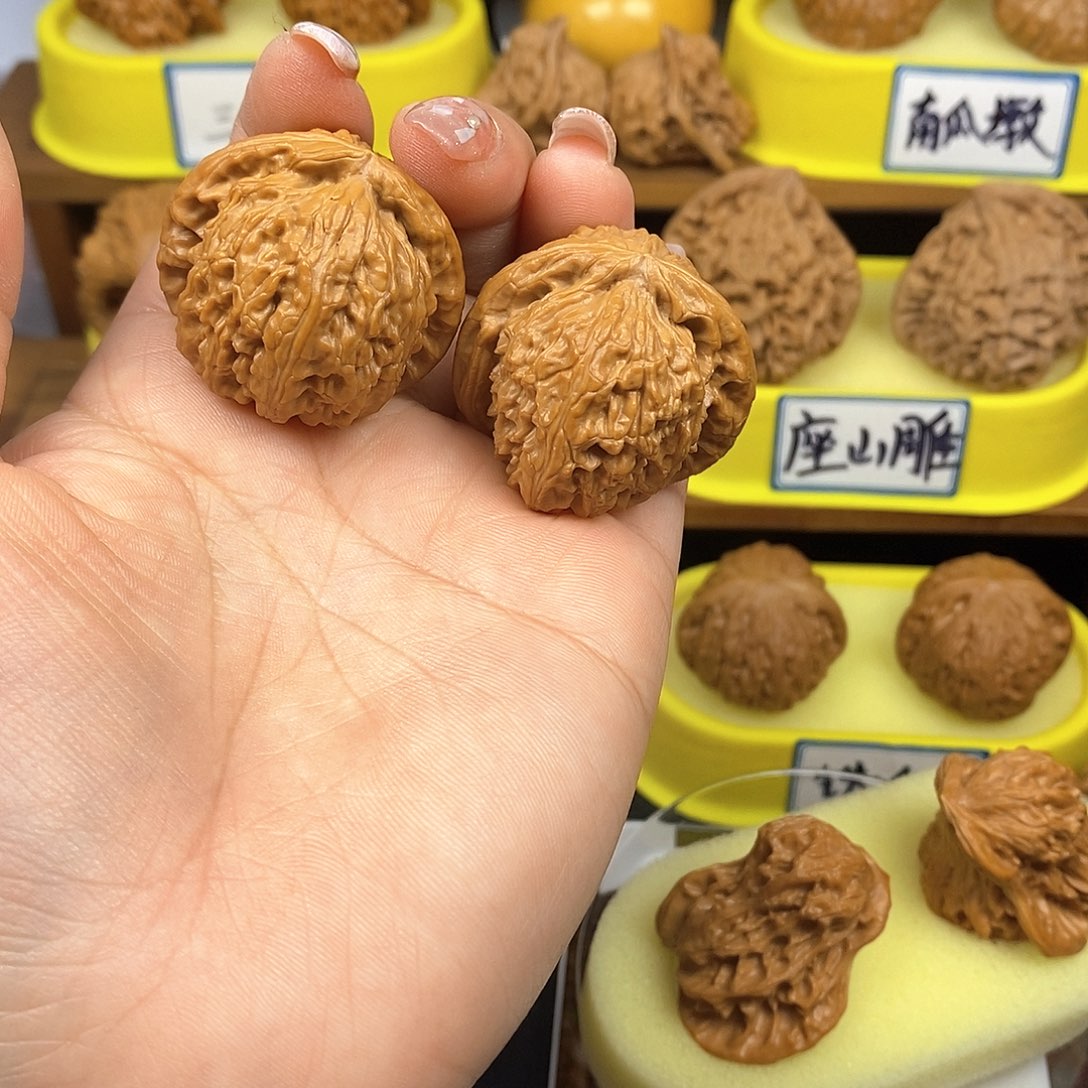 核桃白狮子 文玩/木作/... 文玩把件