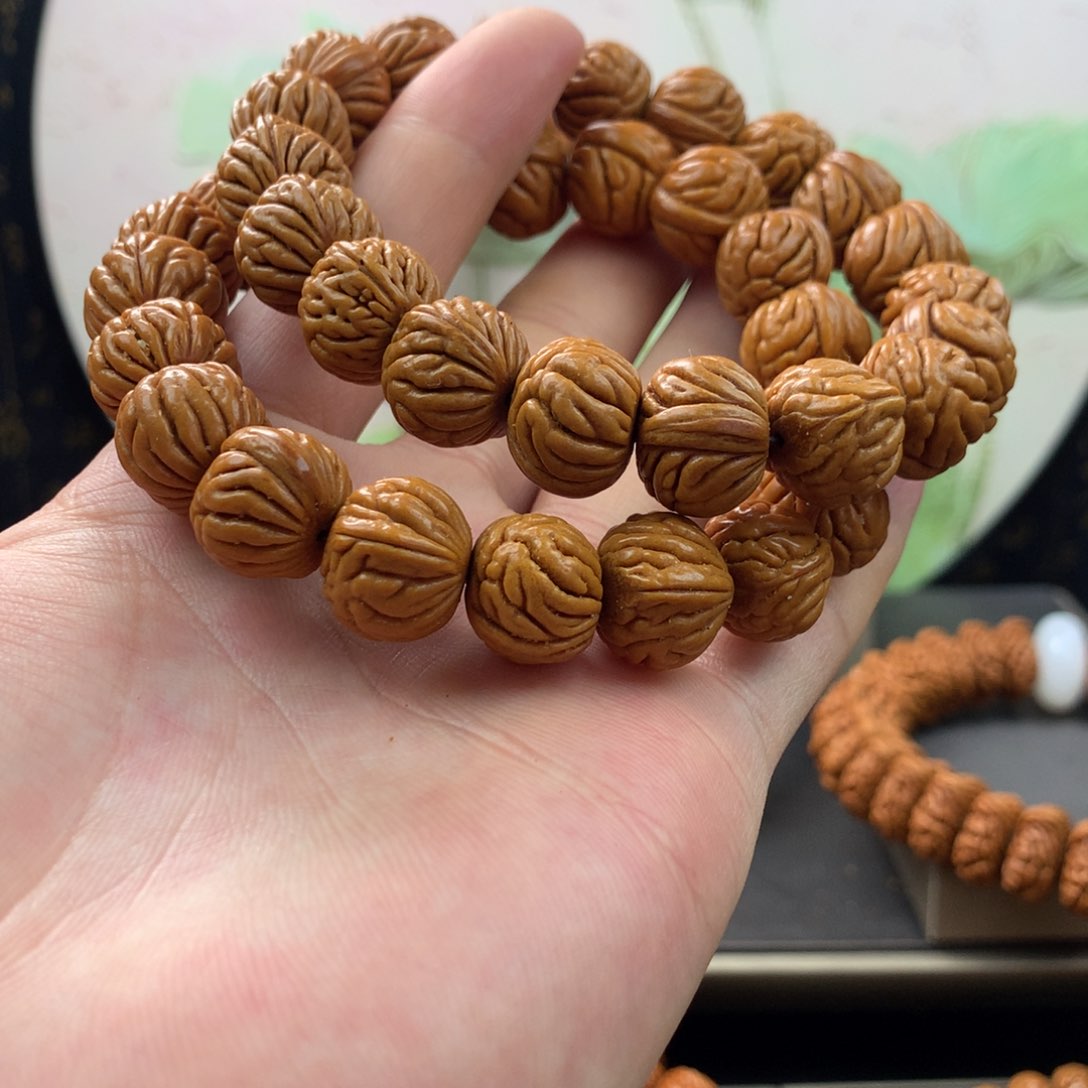 【闪购商品】桃核手串15地球仪手串