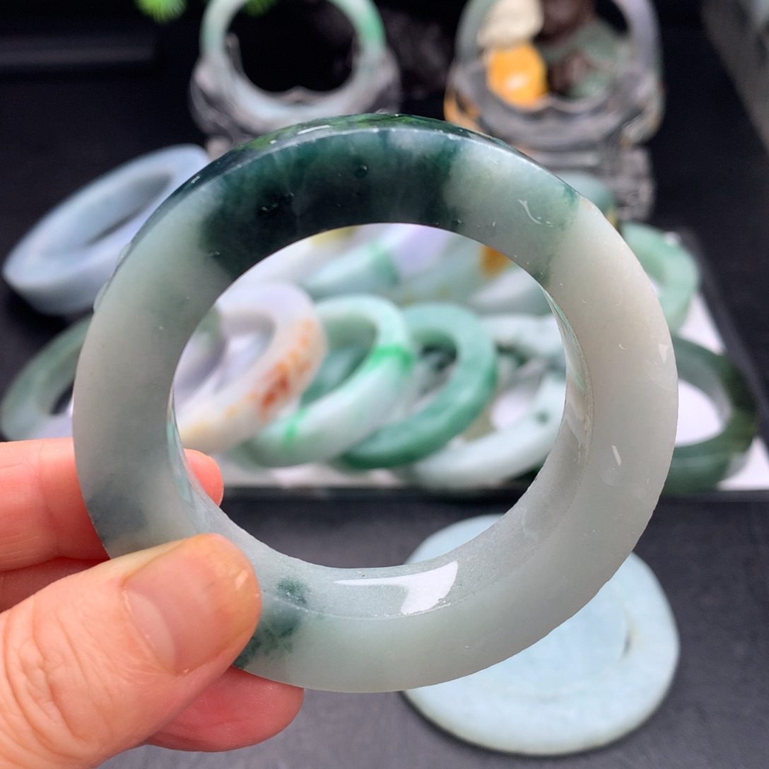 定制翡翠正未镶嵌