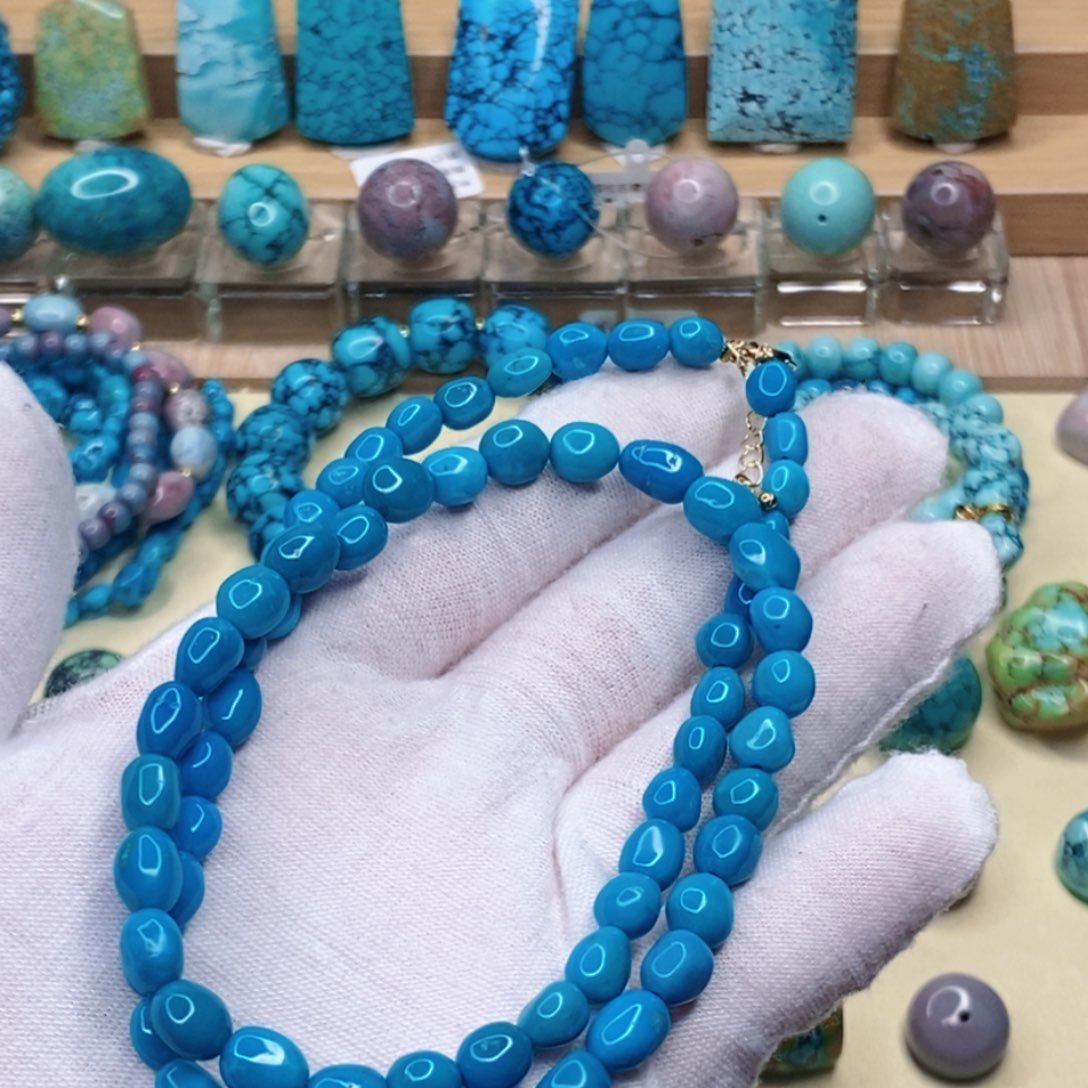 绿松石未镶嵌珠宝奇石