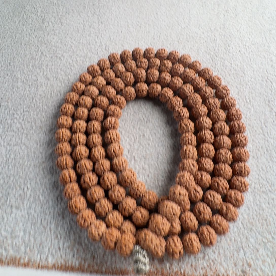 金刚菩提吊坠红皮老树梅花