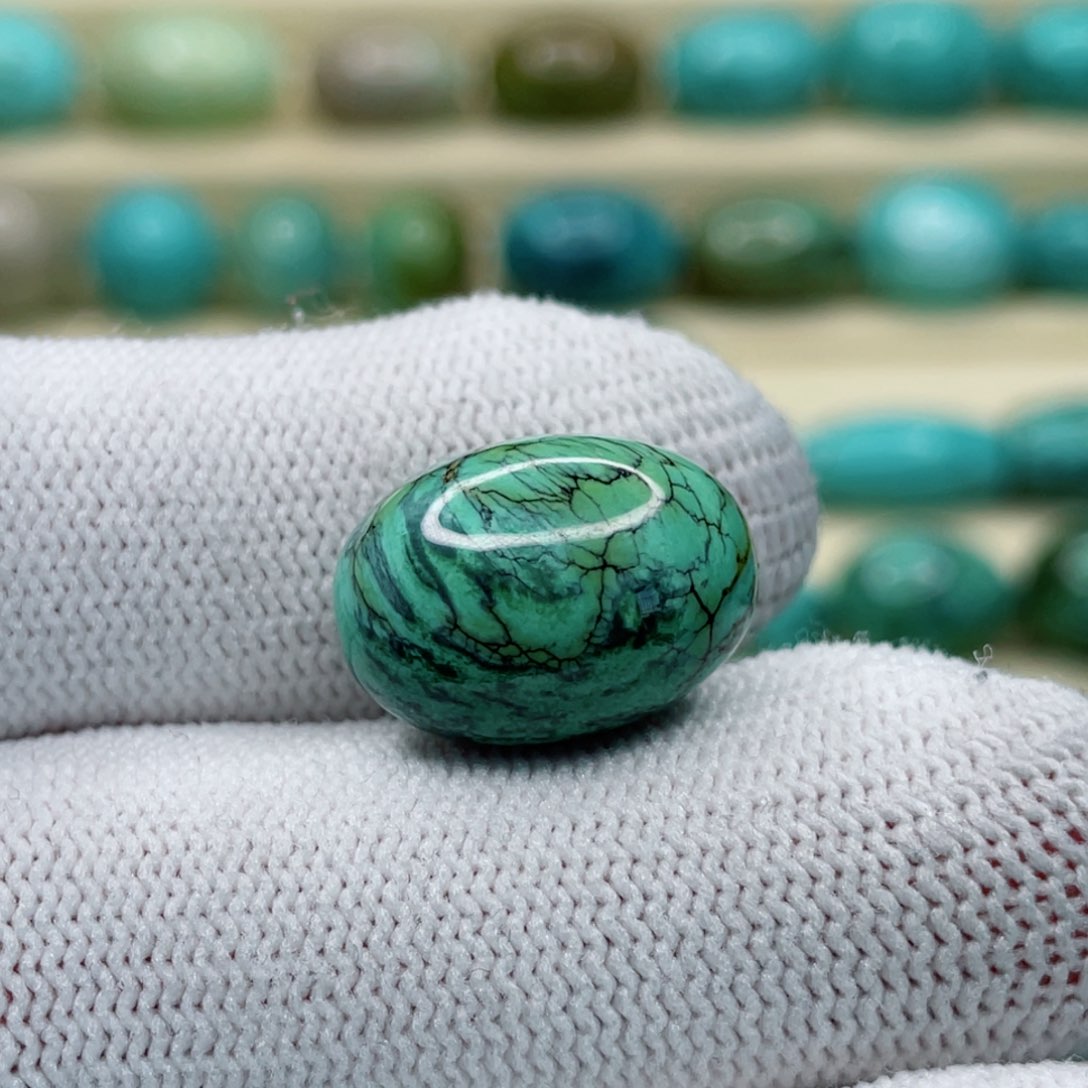 未镶嵌绿松石珠宝奇石