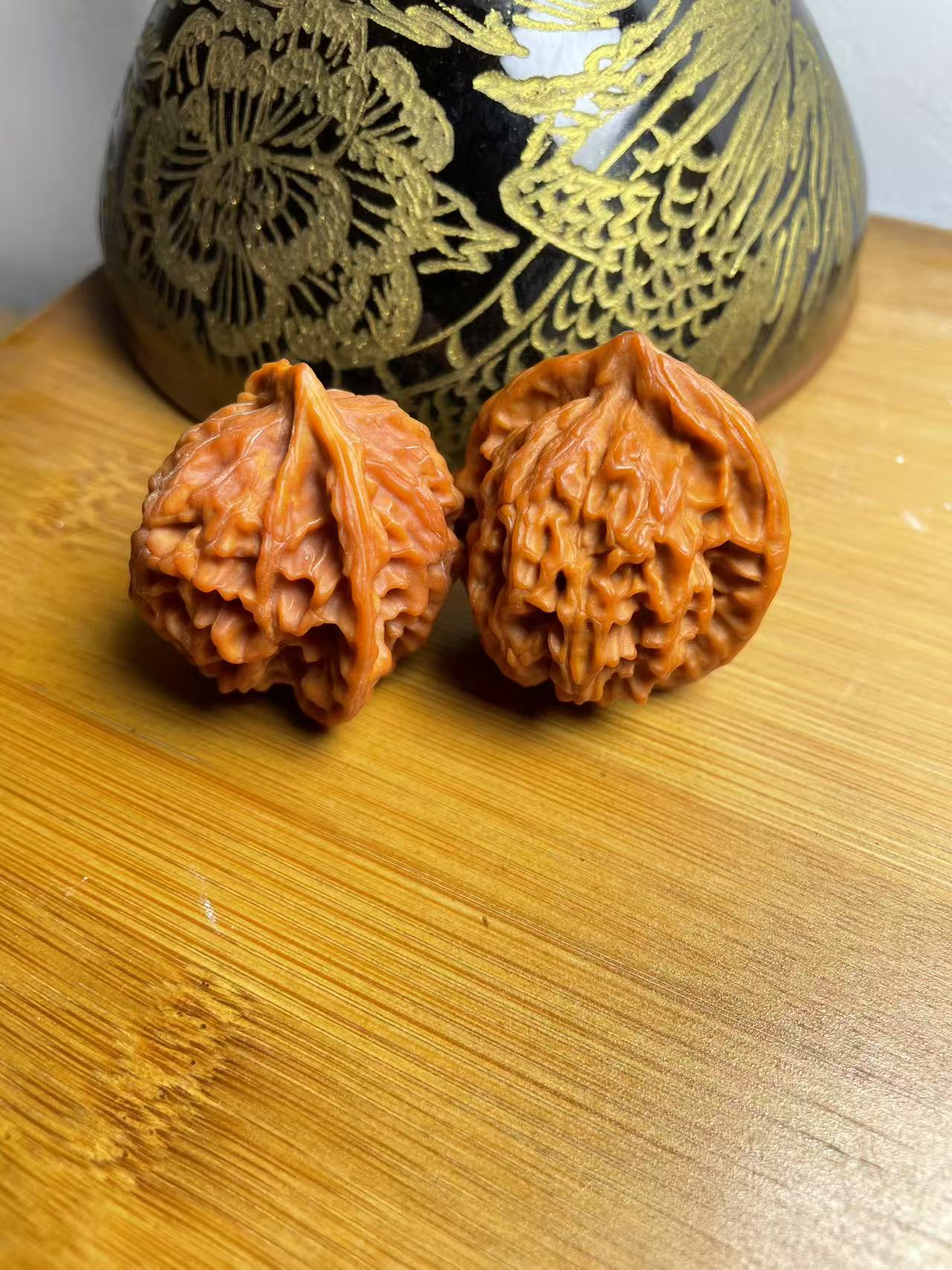 【九球】核桃手把件