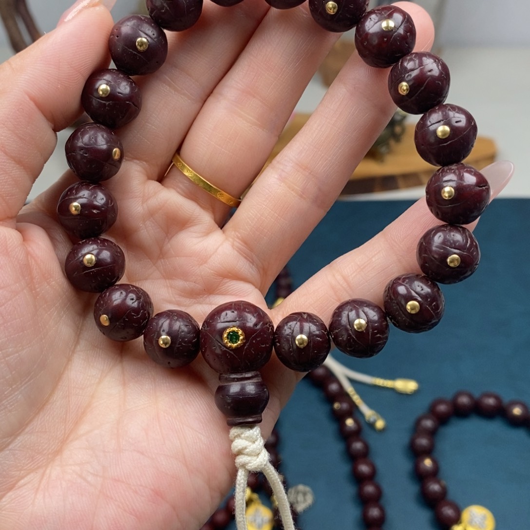 凤眼菩提手串手持金钉12