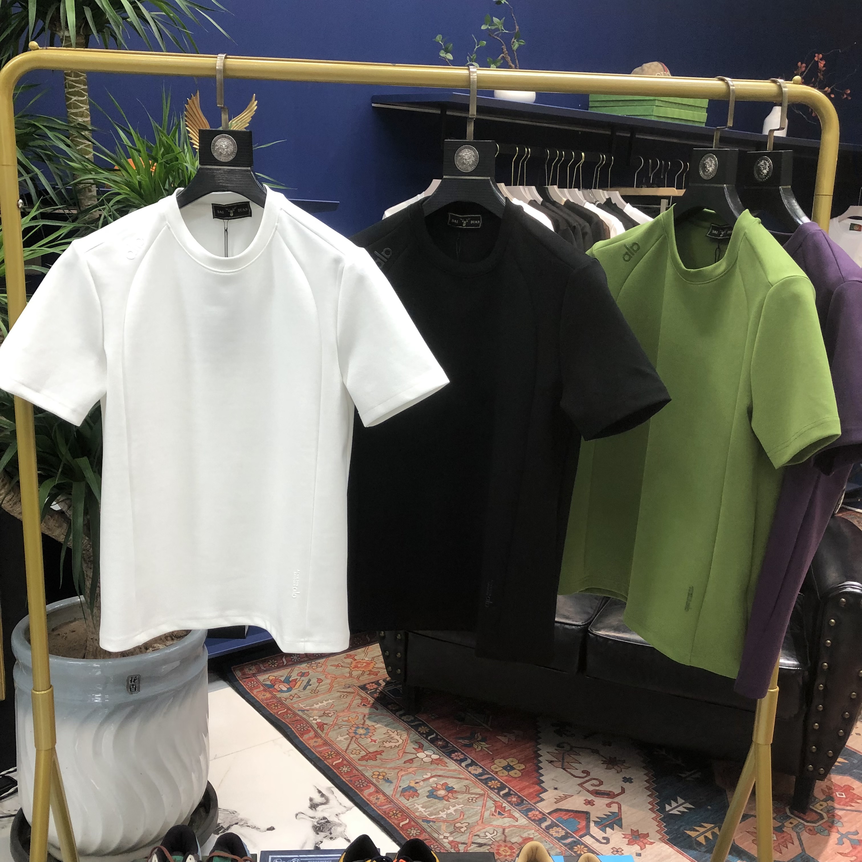 WZ 77512 冬季加厚结构拼接字母短袖T恤