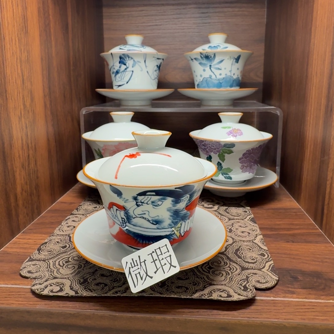 釉下手绘茶具微瑕