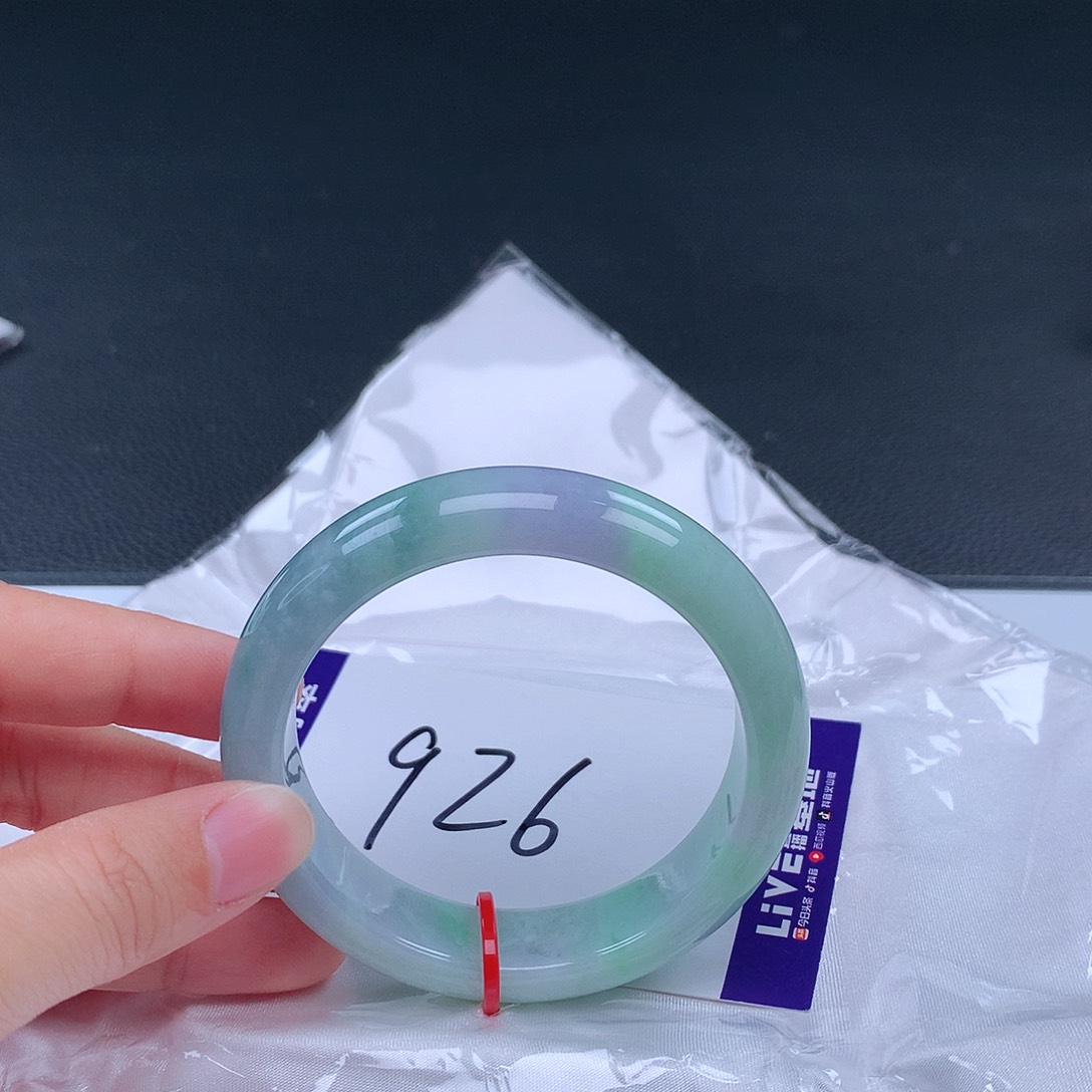 翡翠手镯未镶嵌手镯001483