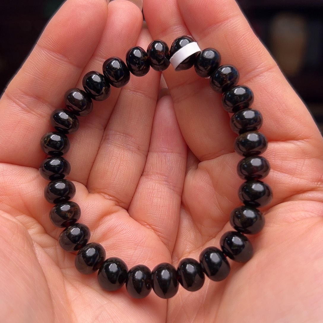 琥珀裸石未镶嵌抚顺琥珀20306-1。9m m