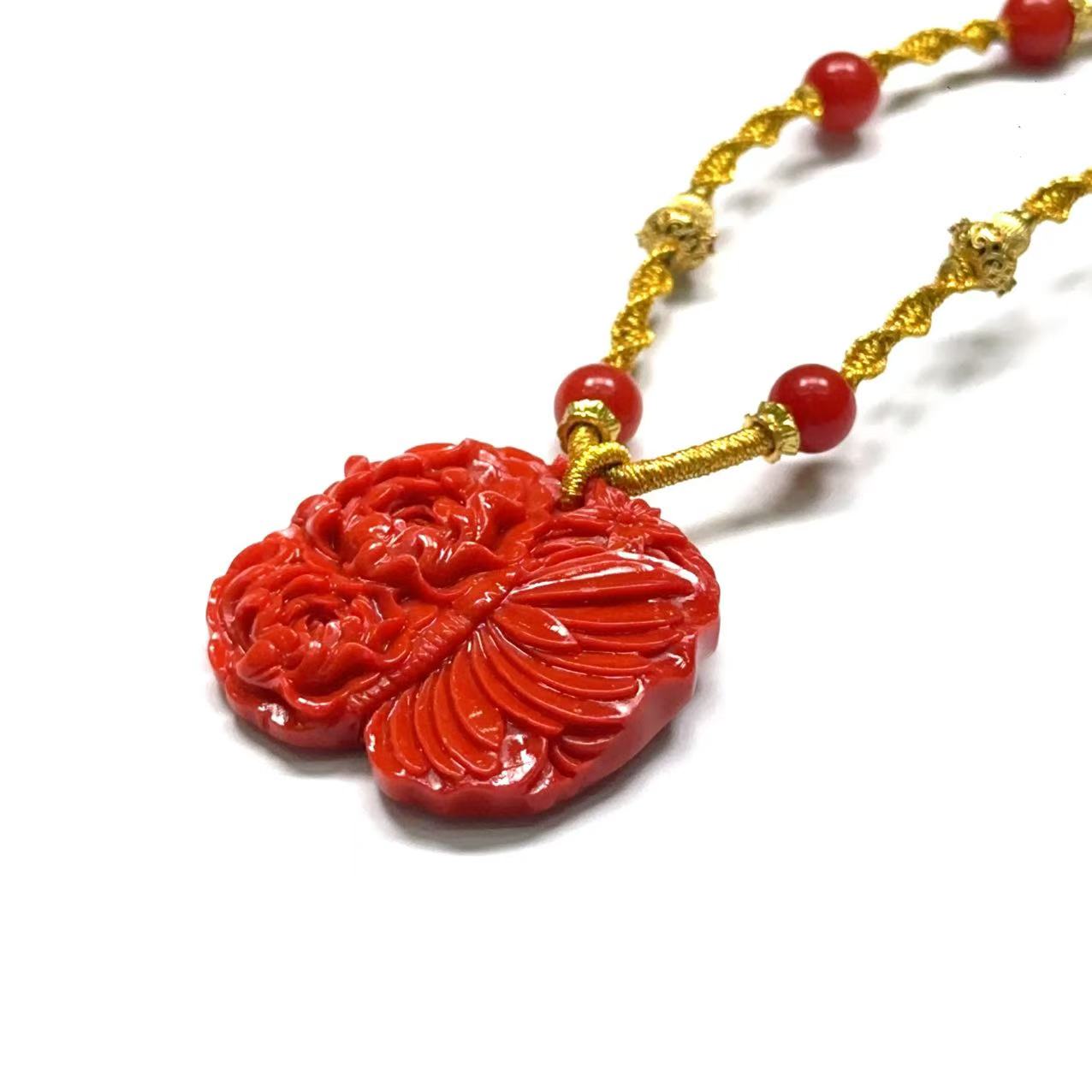 HS120时尚饰品吊坠 尺寸42*39*8mm