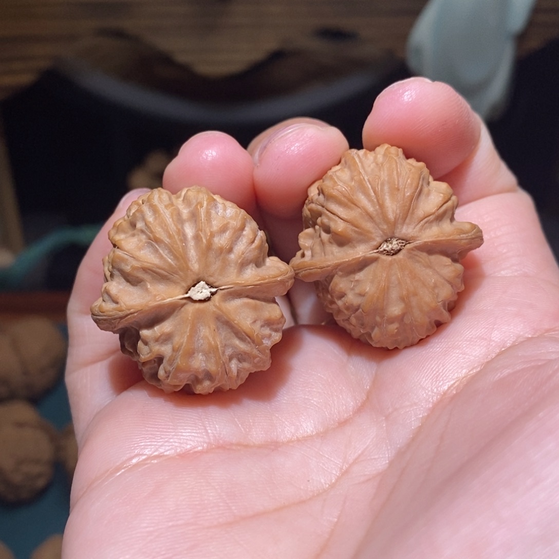 文玩核桃吊坠方墩30