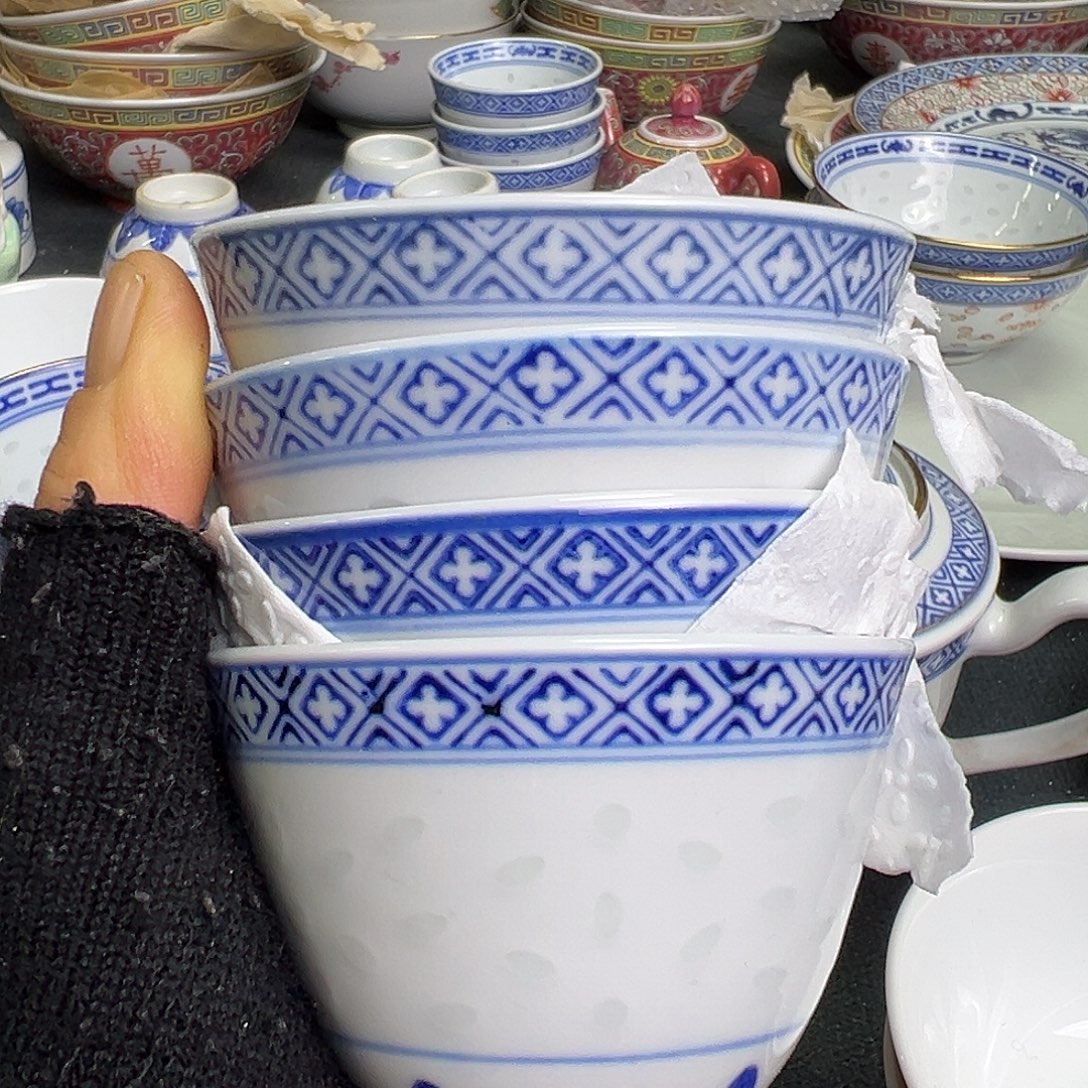 用***4杯景德镇陶瓷青花玲珑二刚杯