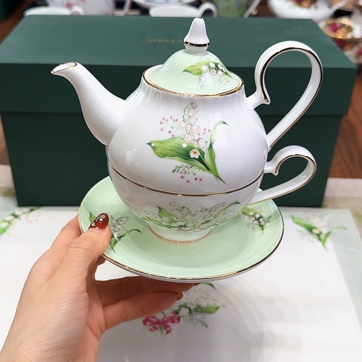 瓷片杯子杯子杯杯子杯子水杯杯子