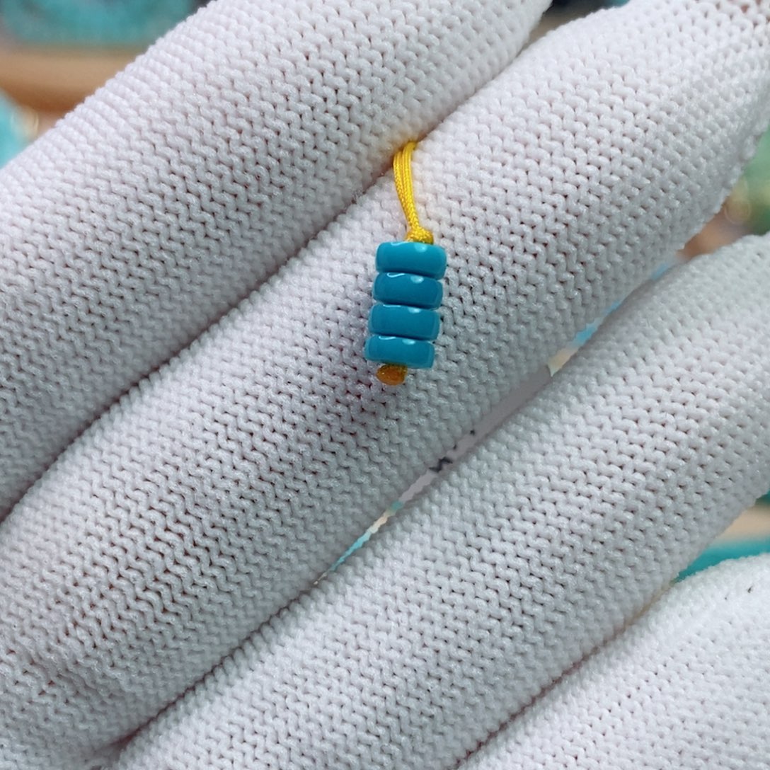 绿松石未镶嵌珠宝奇石4.7mm