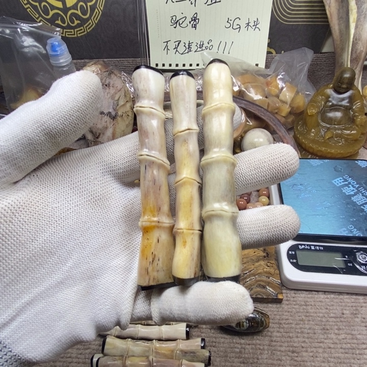 只***香橄榄核吊坠俄亥俄绯红色色呵呵