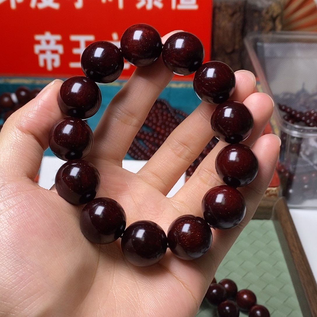 檀香紫檀（小叶紫檀）1.8金星