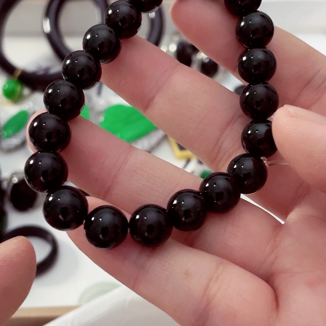 翡翠未镶嵌颈饰先检后发一物一证10