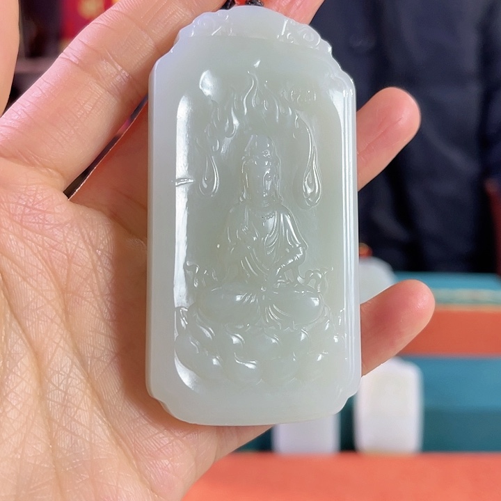 和田玉吊坠未镶嵌