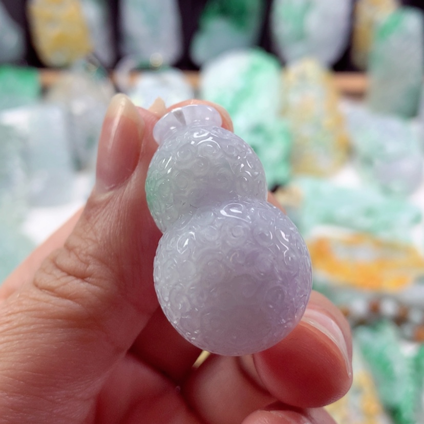 【闪购商品】翡翠吊坠(不含链)未镶嵌