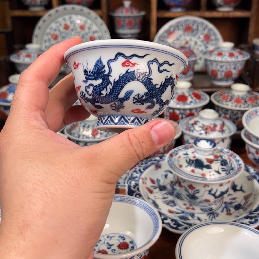 景德镇高温原矿釉里红手绘