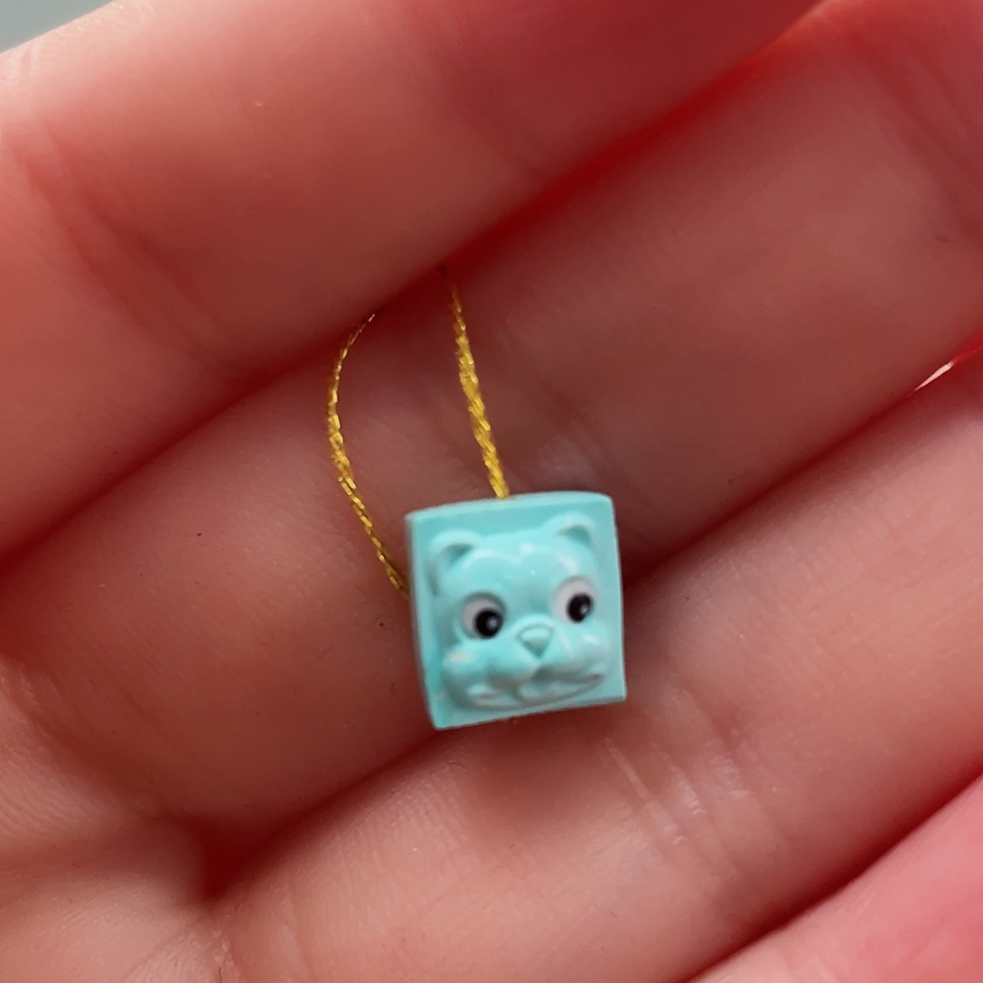 绿松石颈饰未镶嵌