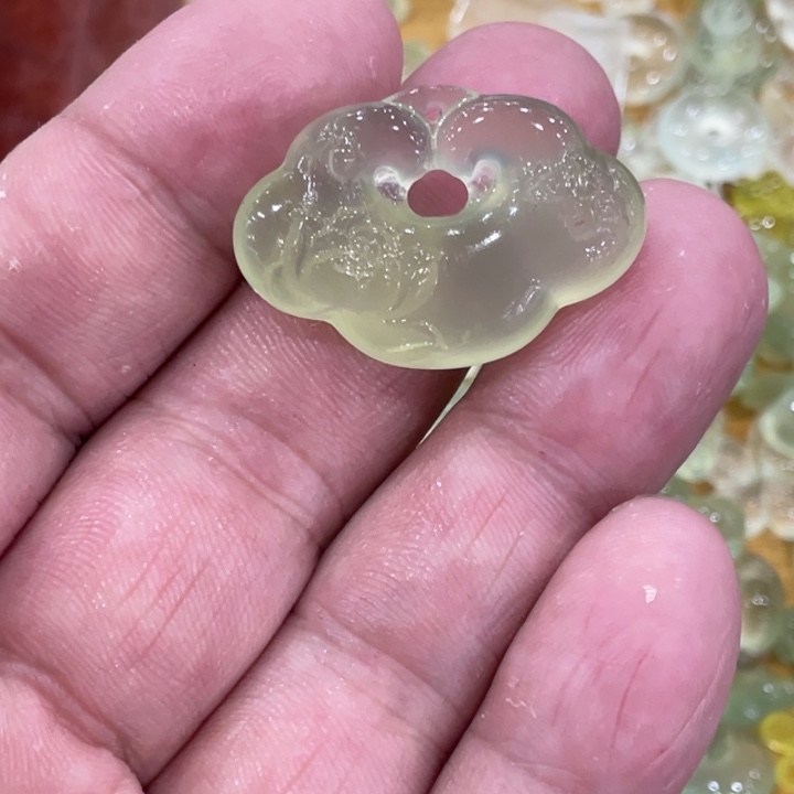 蛇纹石玉合金颈饰