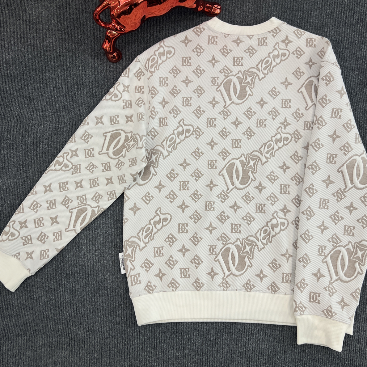 卫衣潮流圆领提花长袖秋季上衣常规春季休闲秋冬秋款