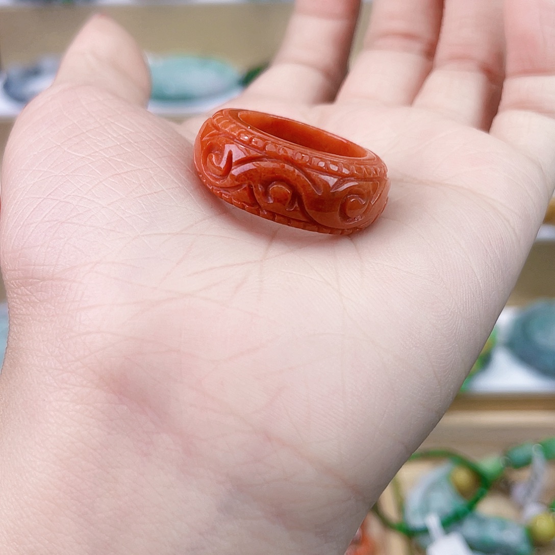 翡翠未镶嵌手链戒指