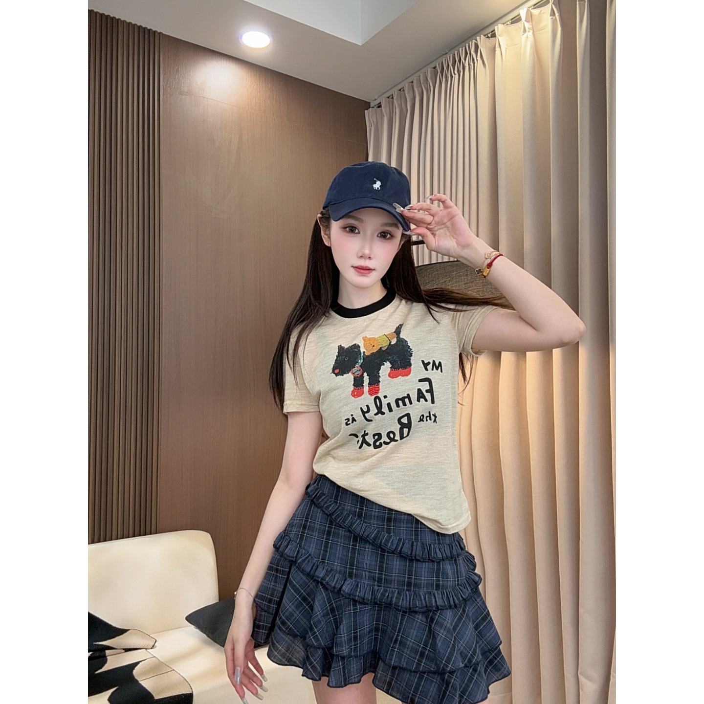 小璇 · 夏季新款T恤小众设计感短袖宽松彩绘圆领印花上衣女060