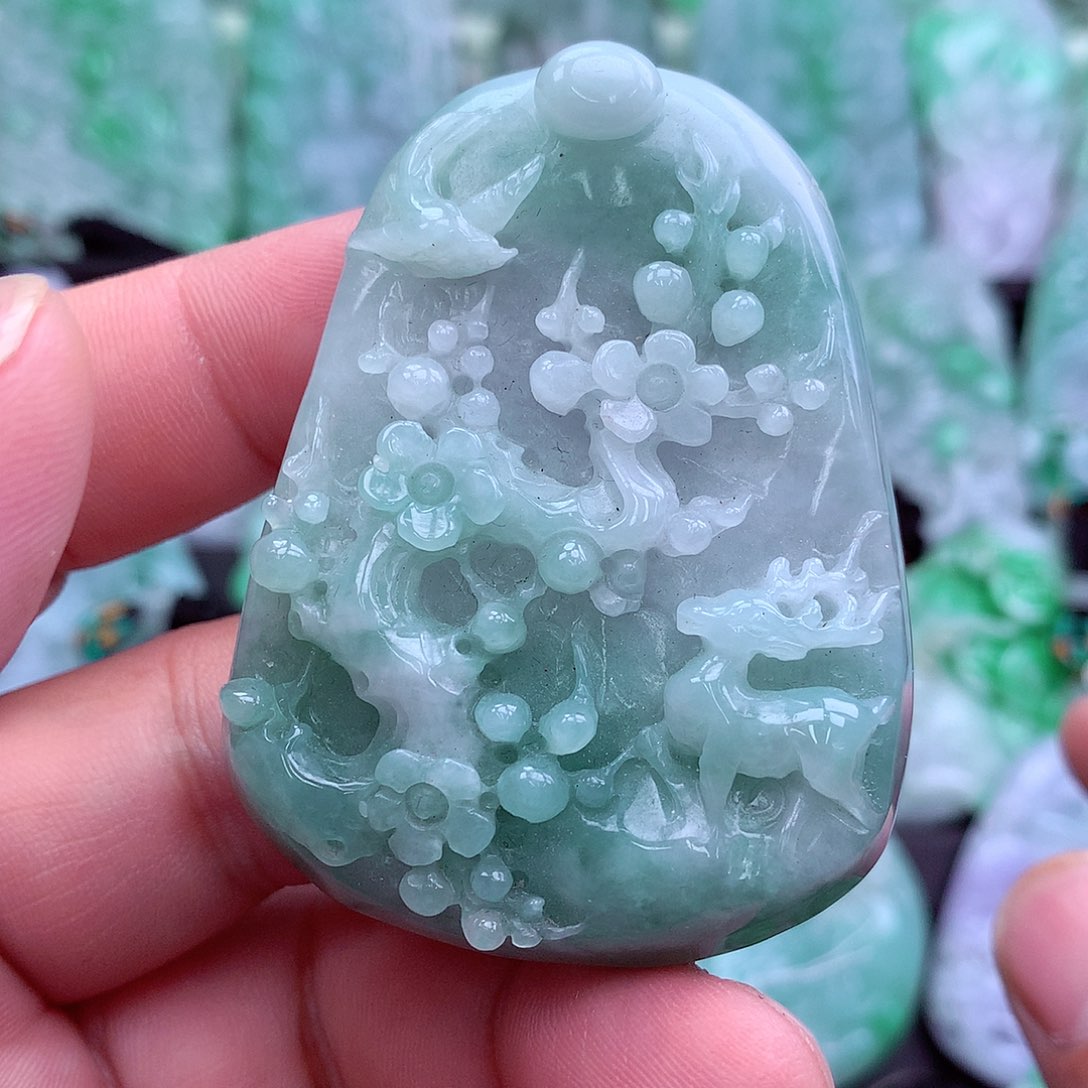 翡翠吊坠(不含链)未镶嵌