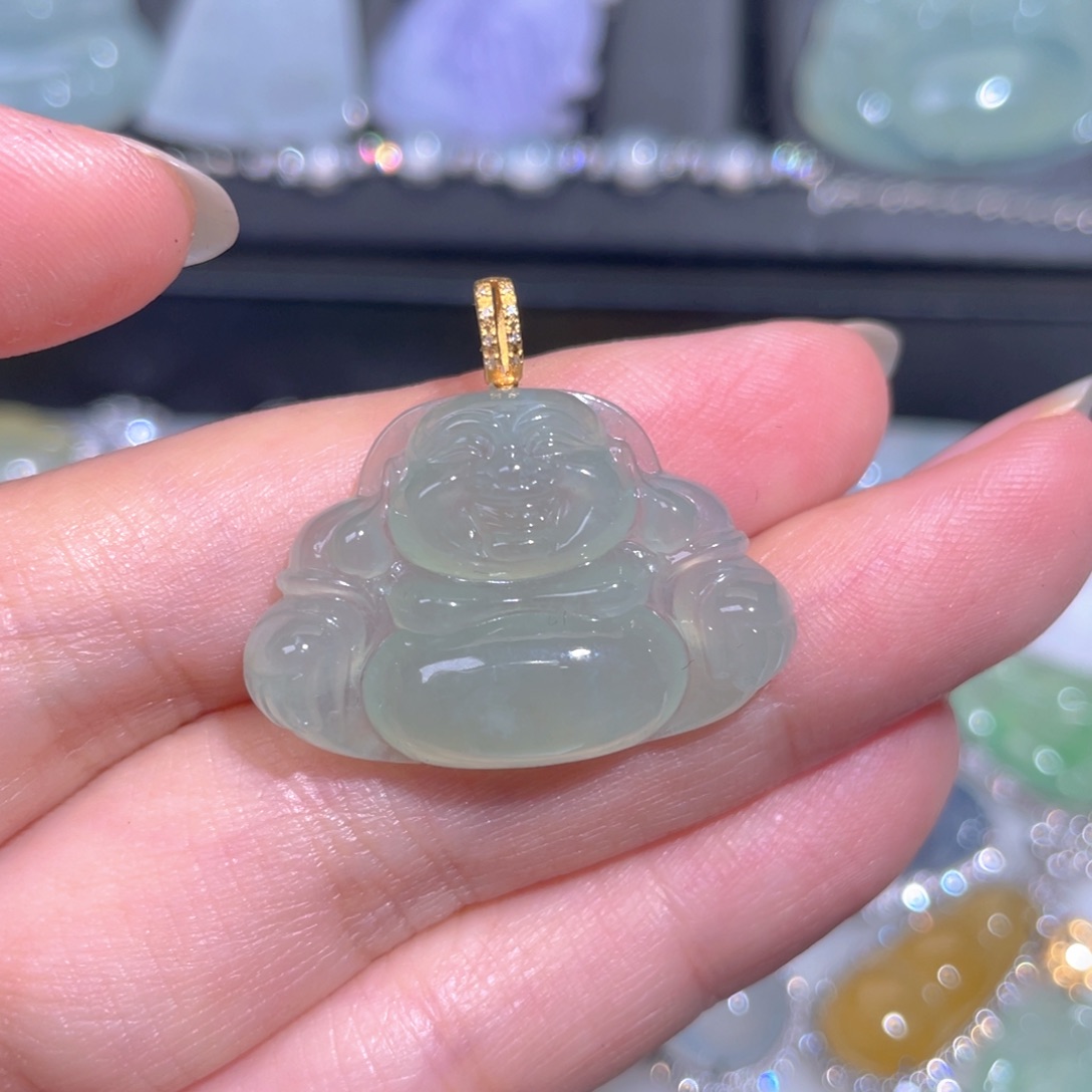 颈饰18K金镶嵌翡翠翡翠