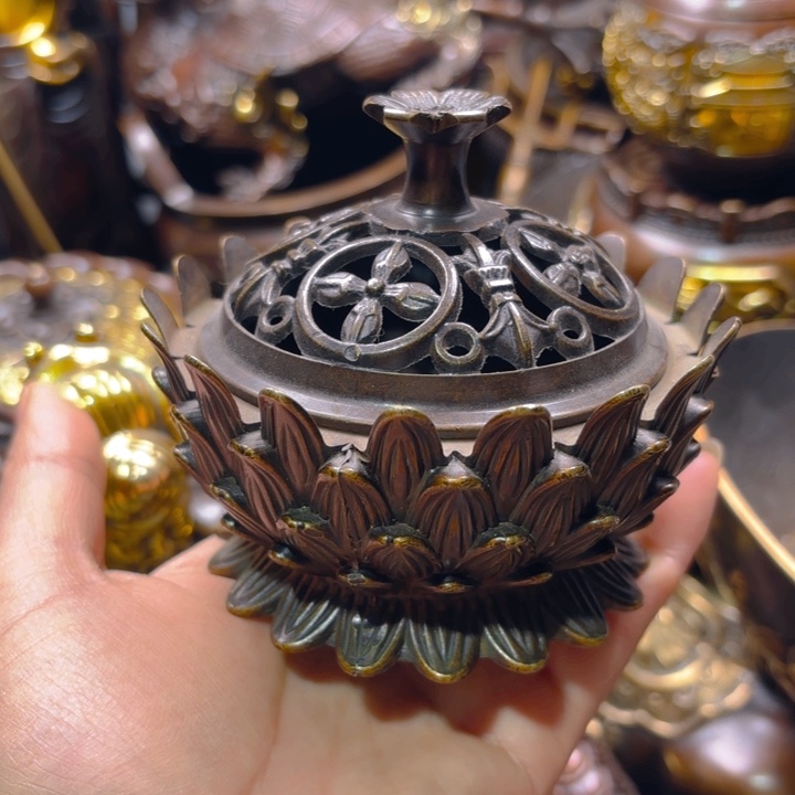 铜器摆件收收藏藏