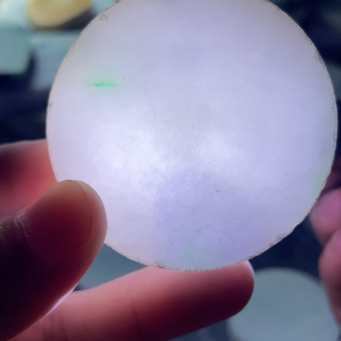 翡翠颈饰未镶嵌毛料98