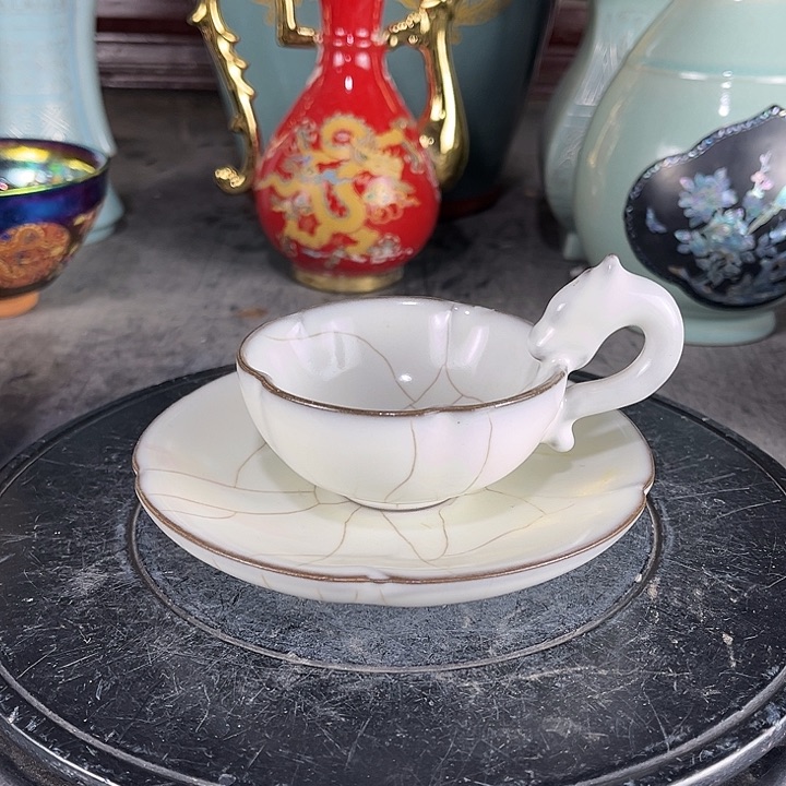 摆件瓷瓷瓷瓷瓷瓷瓷瓷瓷