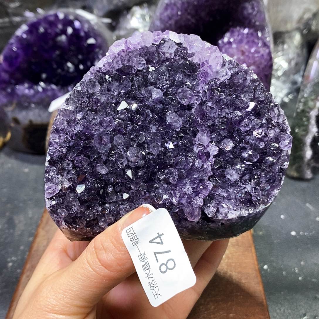 水晶大型摆件（非配饰）未镶嵌