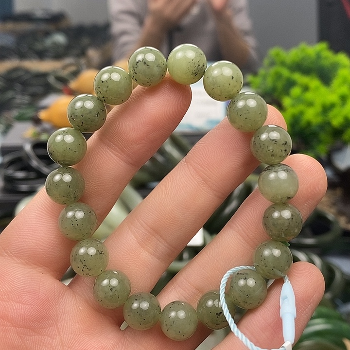 和田玉未镶嵌手镯10mm