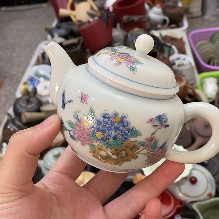 陶瓷艺术品及陶瓷制品