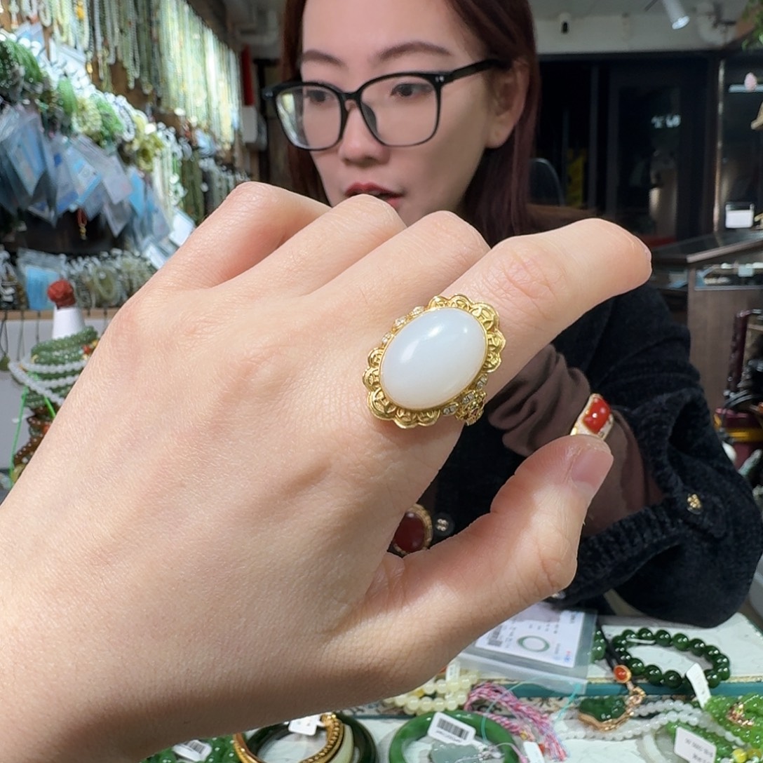 和田玉18K金镶嵌手链