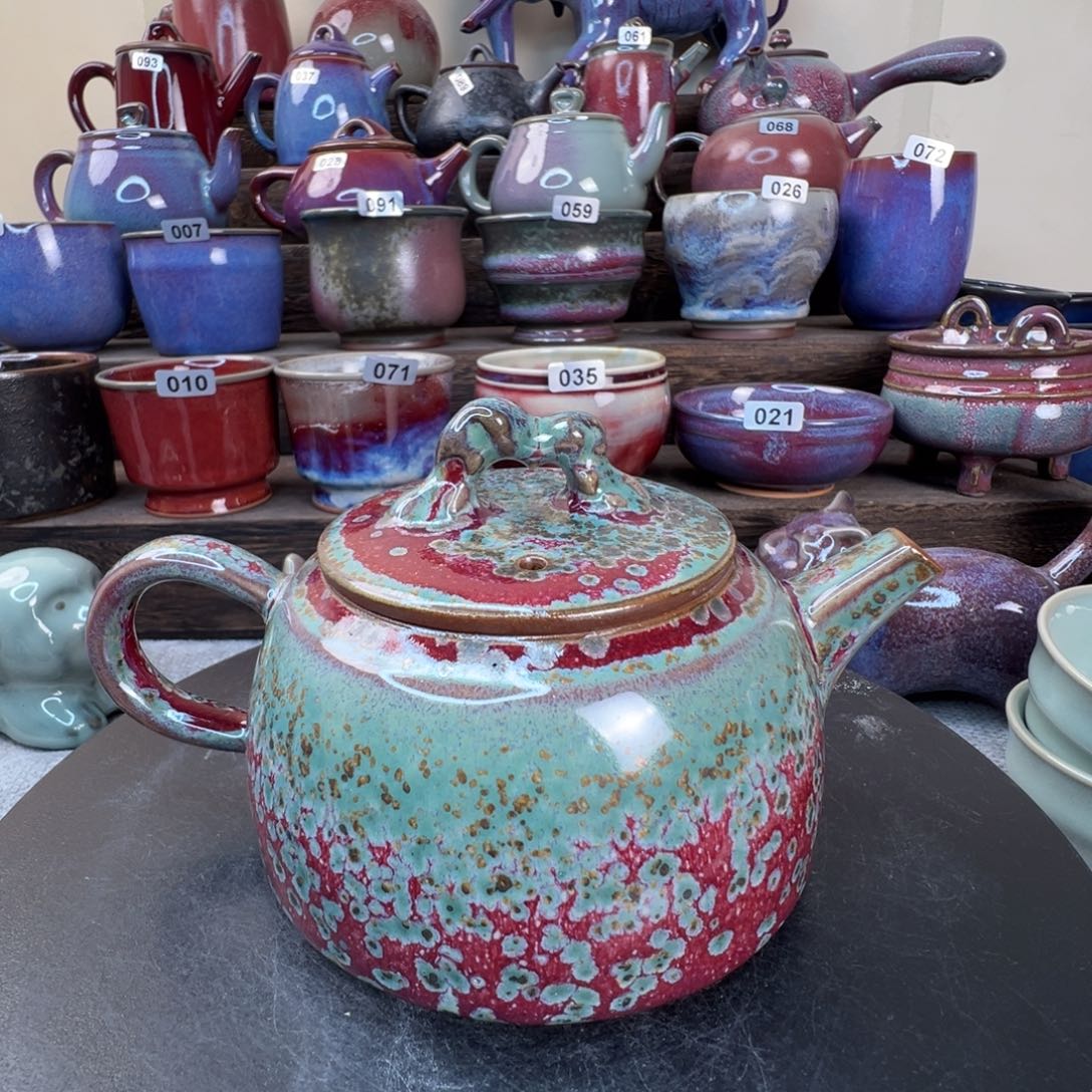 赛炉钧重斑时来运转茶壶一把