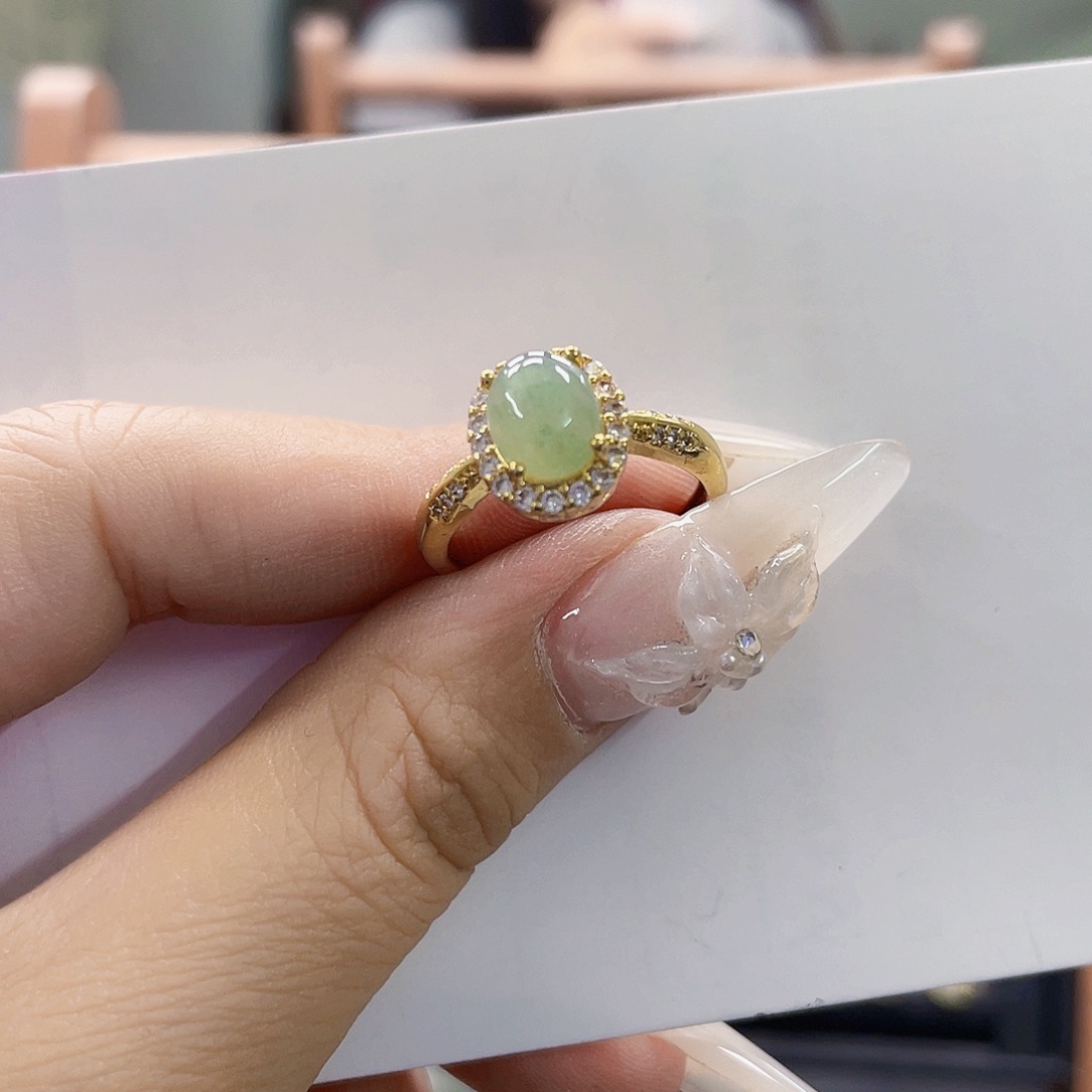 翡翠未镶嵌颈饰天然翡翠Ａ货