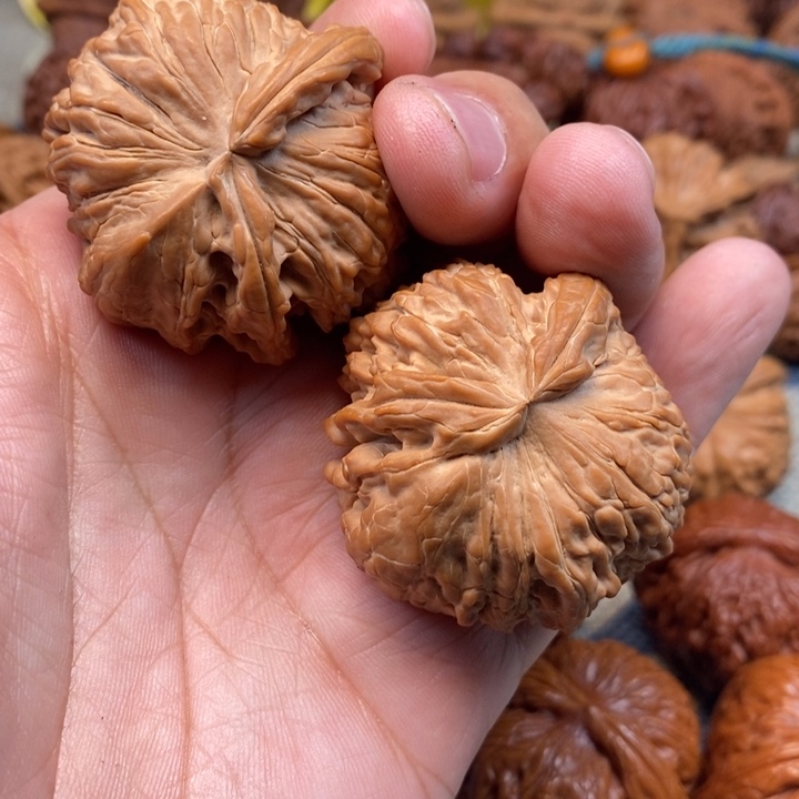 文玩核桃把件?****长核桃