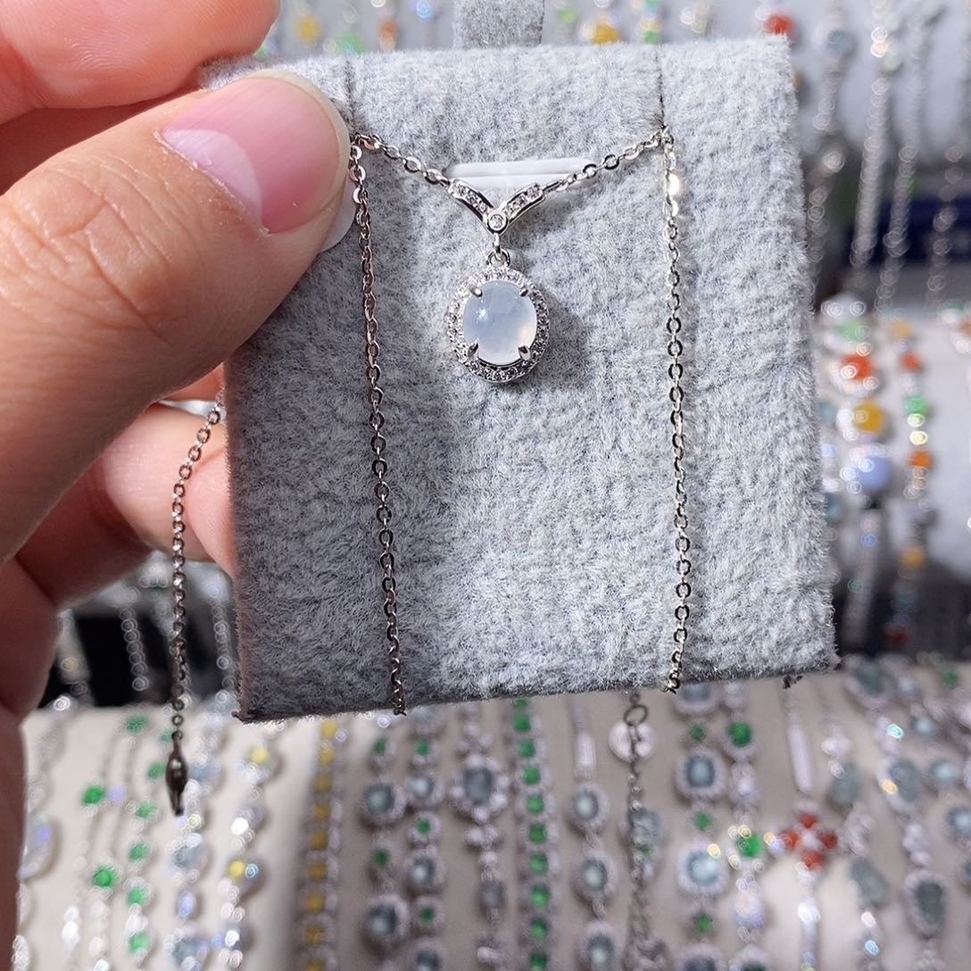 翡翠银S925镶嵌颈饰