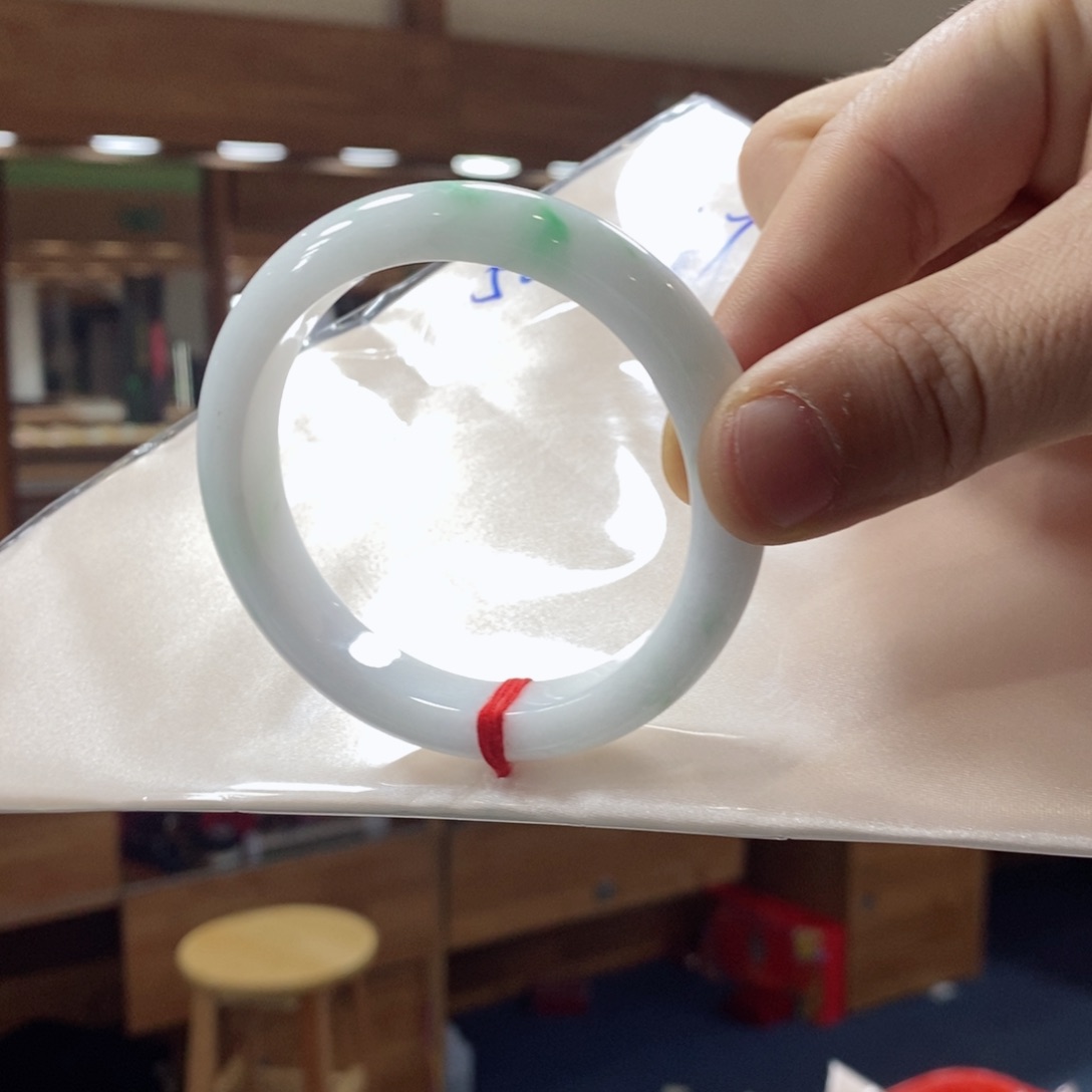 未镶嵌手镯翡翠翡翠