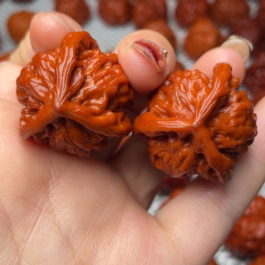 桃核吊坠文玩核桃 手把件 盘山三棱 32